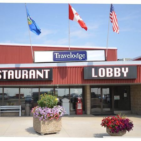 Travelodge Hanna Canada Grey Exterior foto
